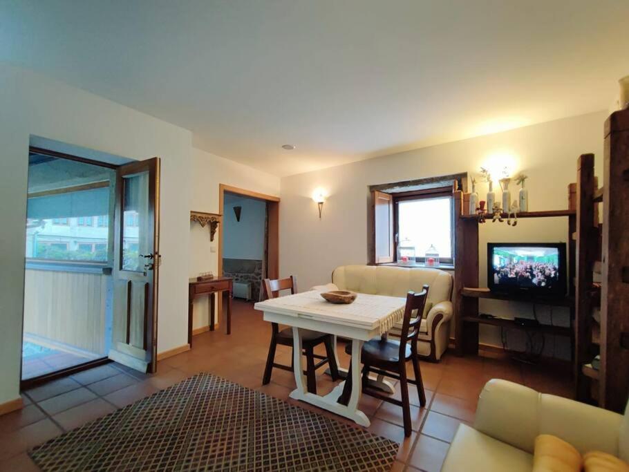 Three-Bedroom House photo 1