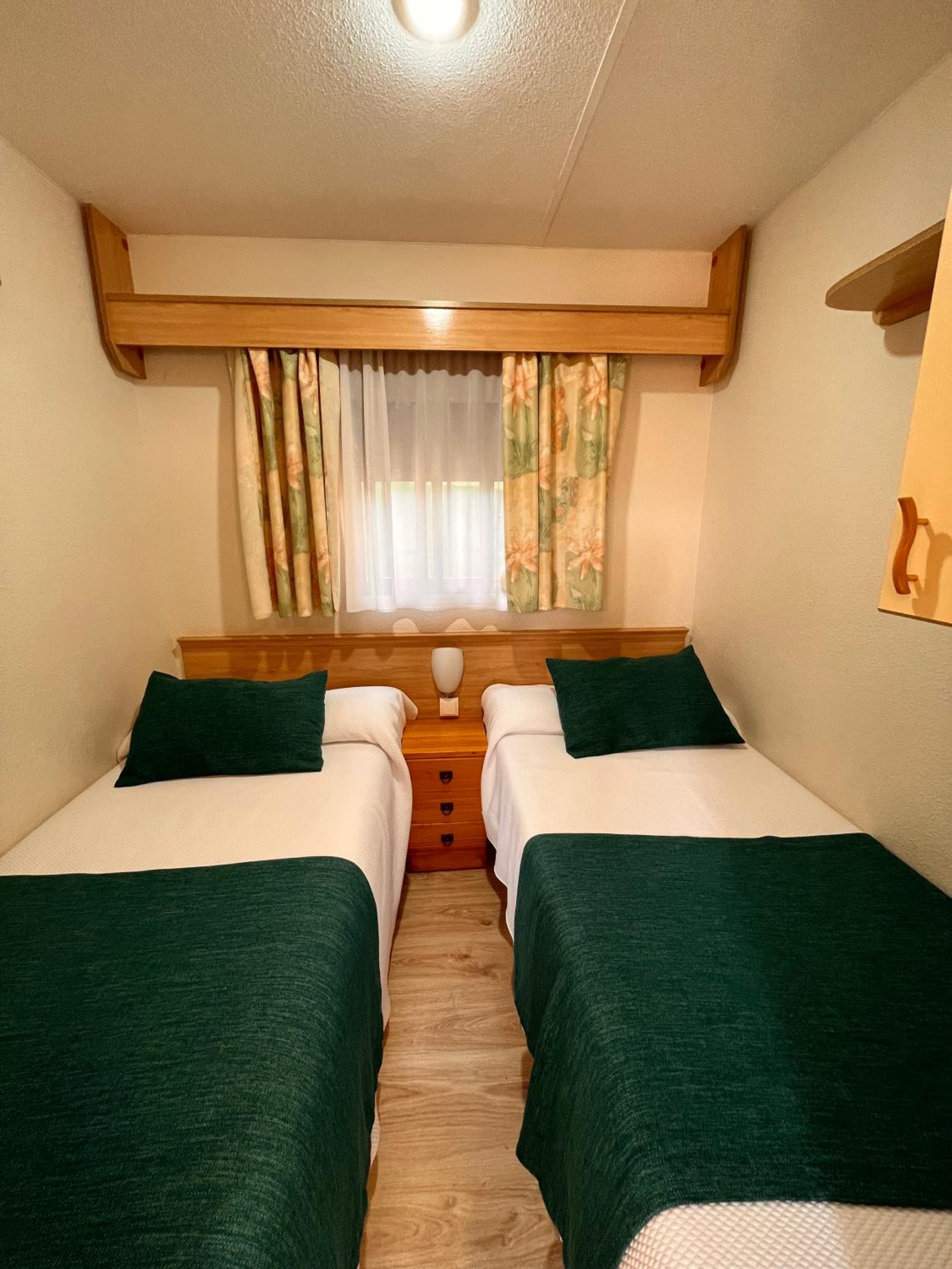 Bungalow (4 Adults) - Photo 1