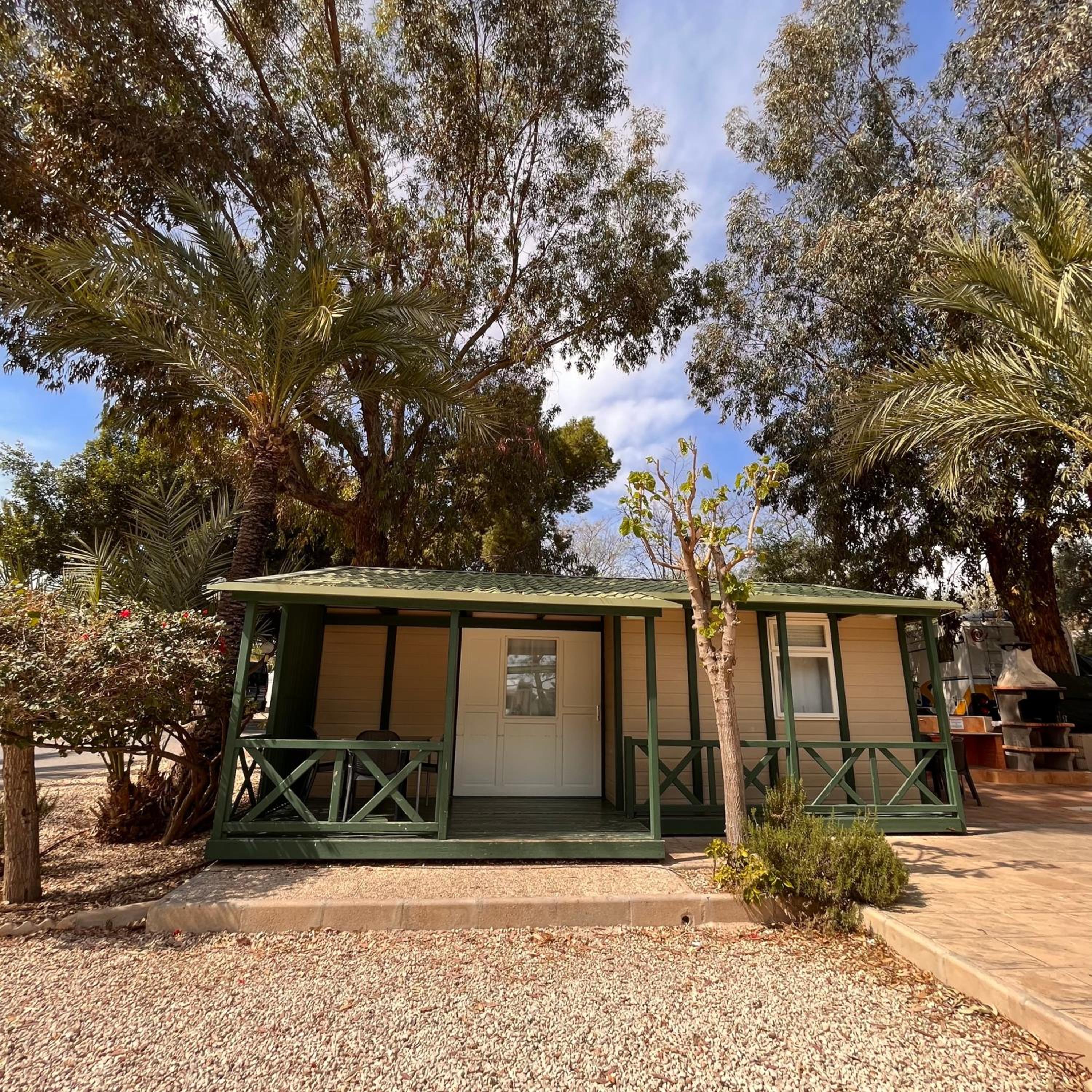 Family Bungalow - Photo 4