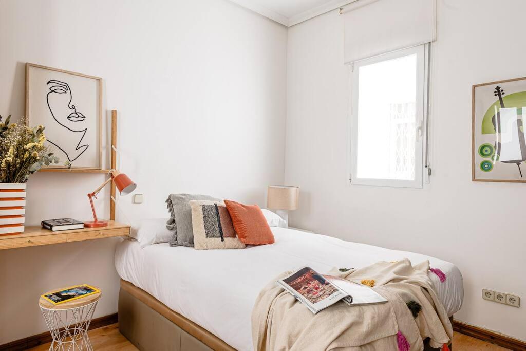 Studio Apartment photo 2