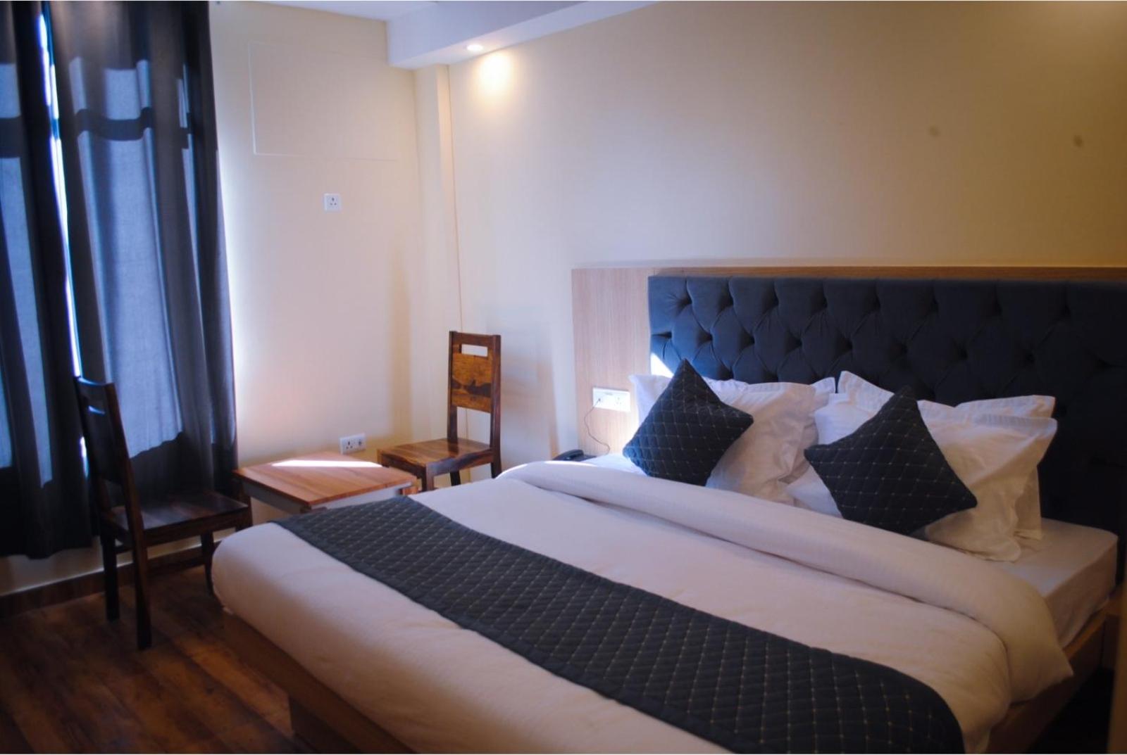 Double Room - Photo 4