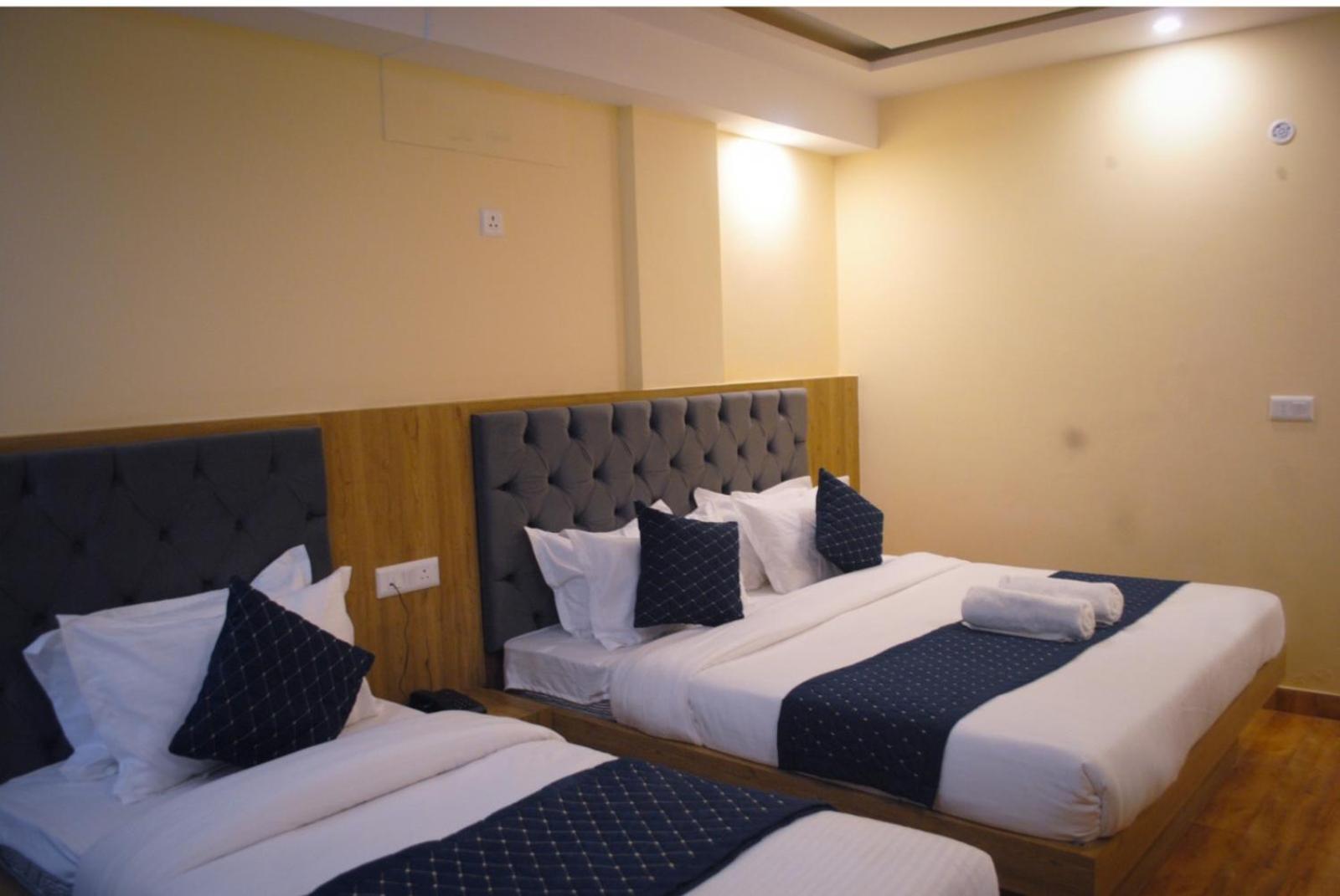 Superior Triple Room - Photo 3