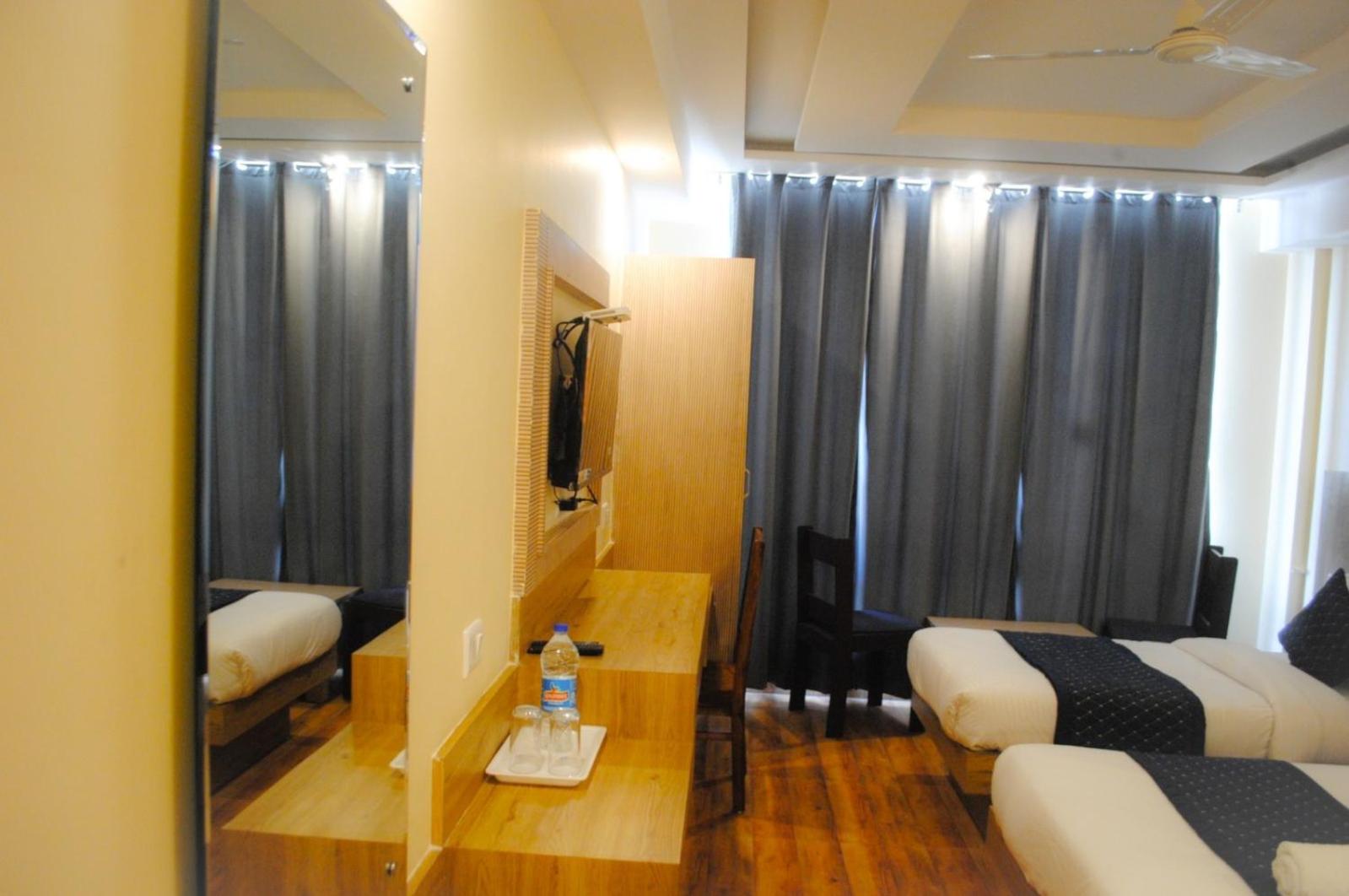 Superior Triple Room - Photo 9