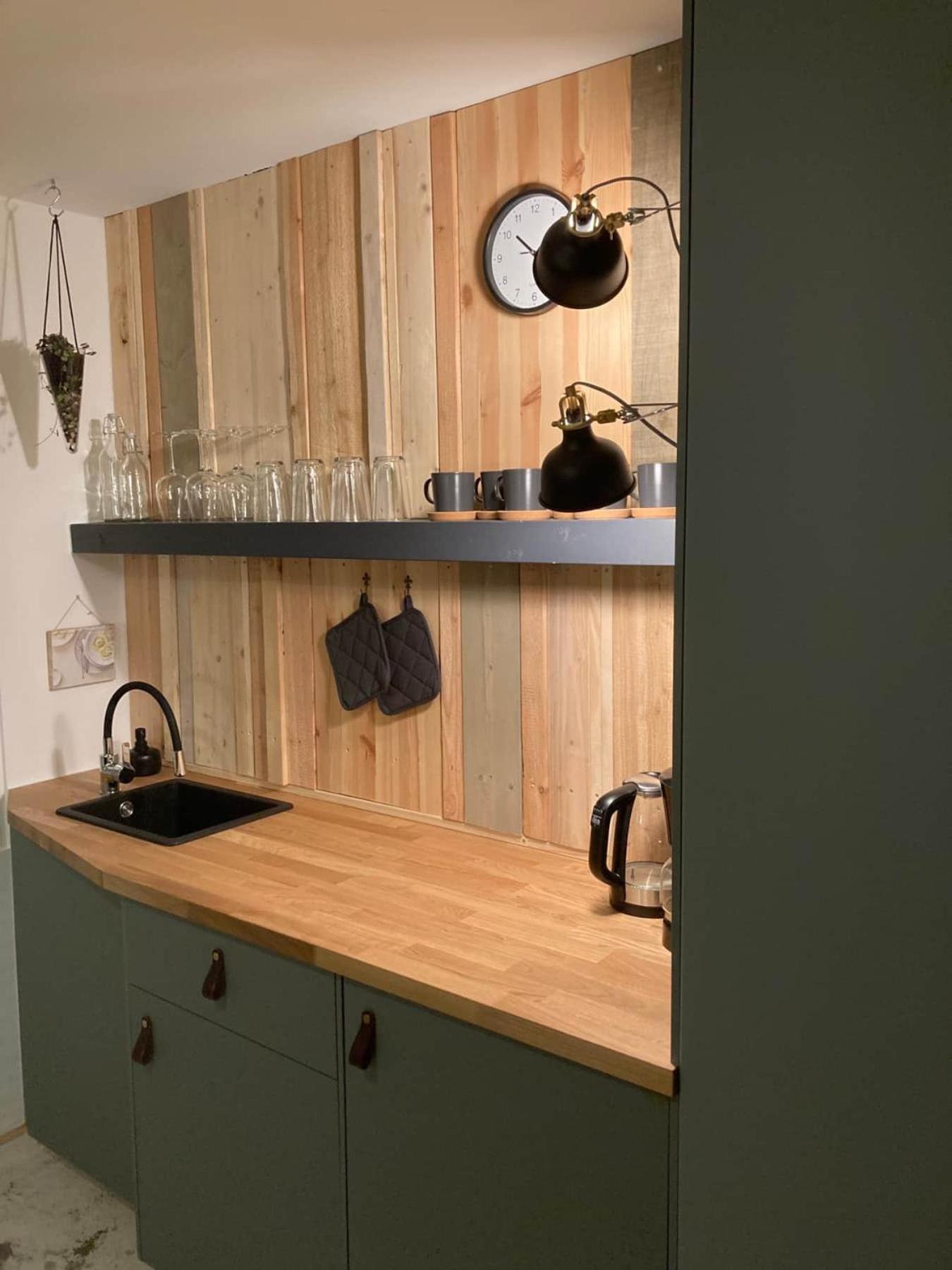 One-Bedroom Apartment - Photo 6