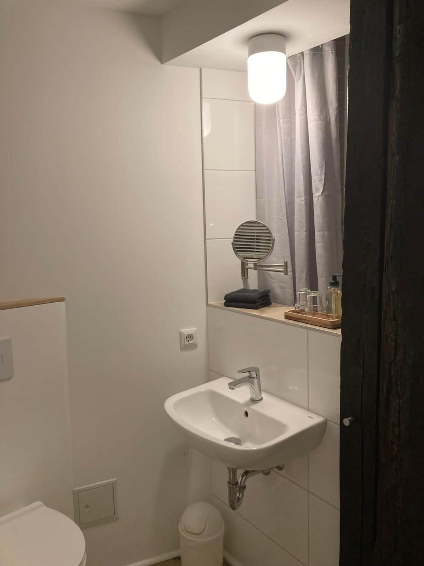 One-Bedroom Apartment - Photo 9
