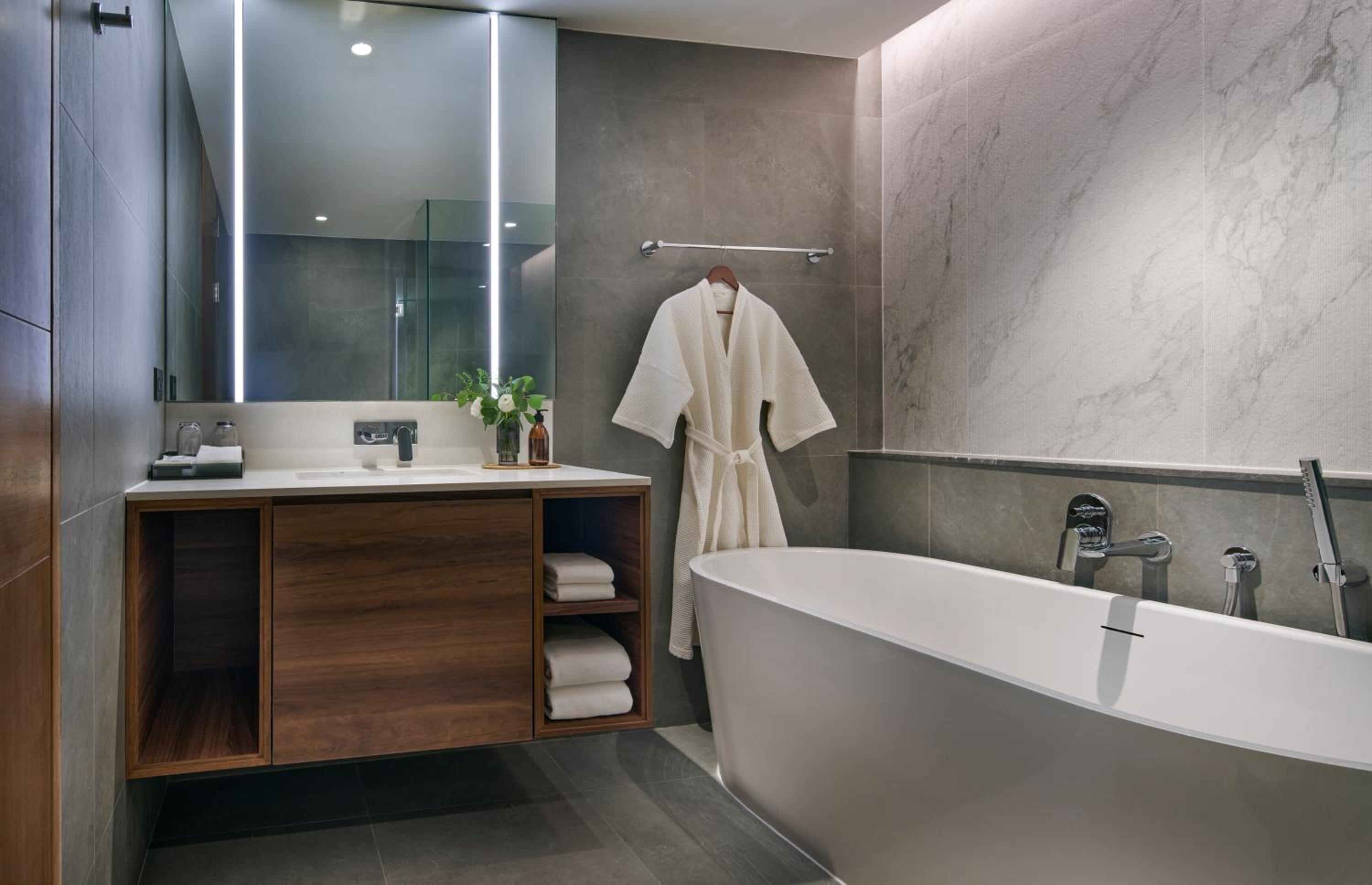One-Bedroom Prestige Suite photo 3