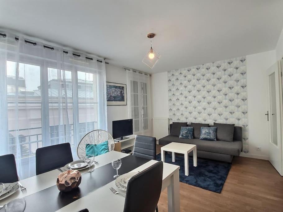 Two-Bedroom Apartment photo 1