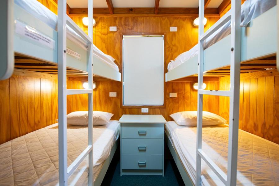 Economy Waterview Cabin photo 3