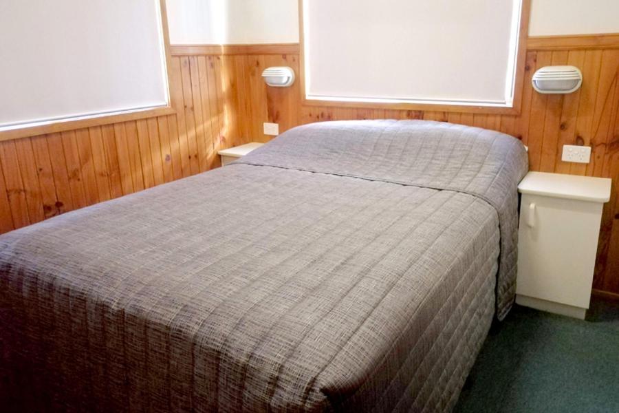 Standard Waterfront Two-Bedroom Cabin photo 1