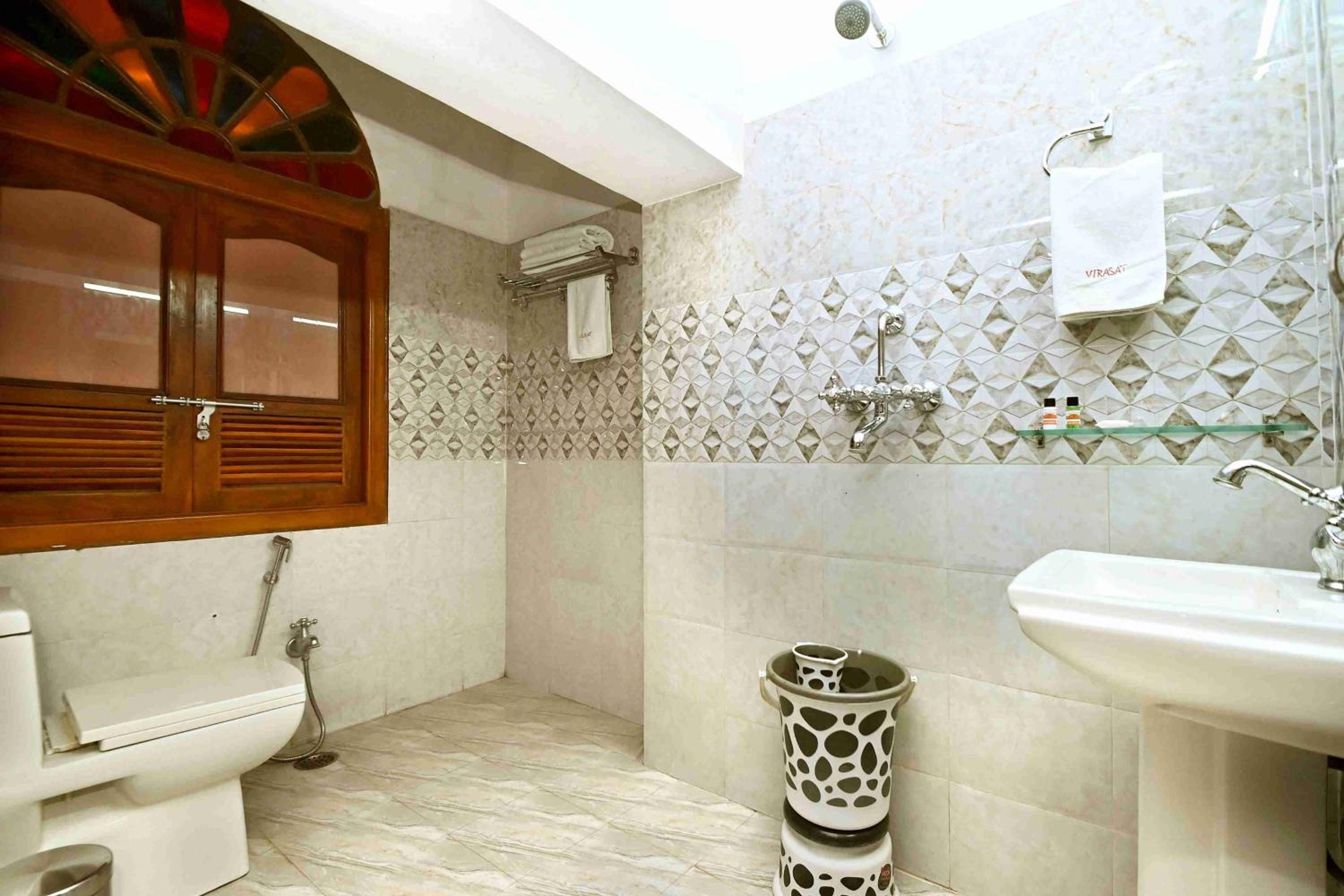 Family Suite - Photo 8