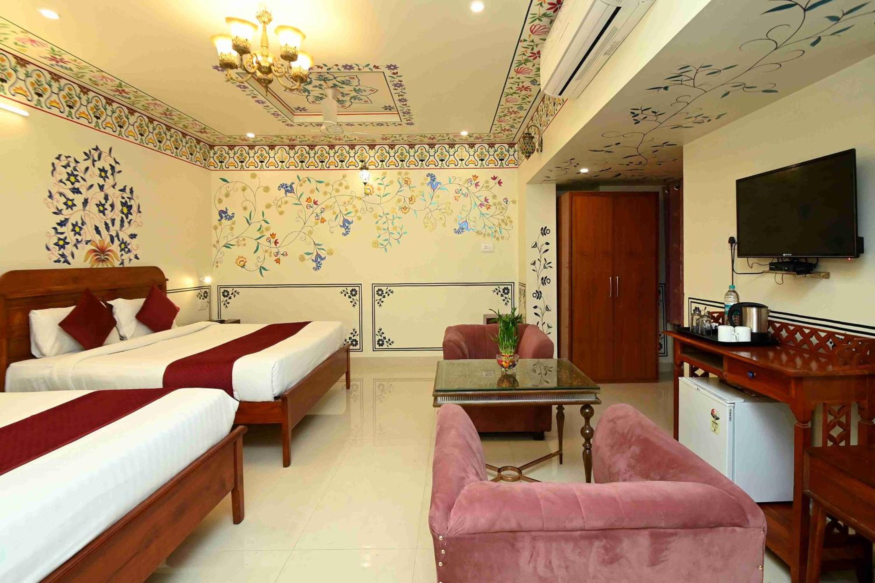 Family Suite - Photo 13