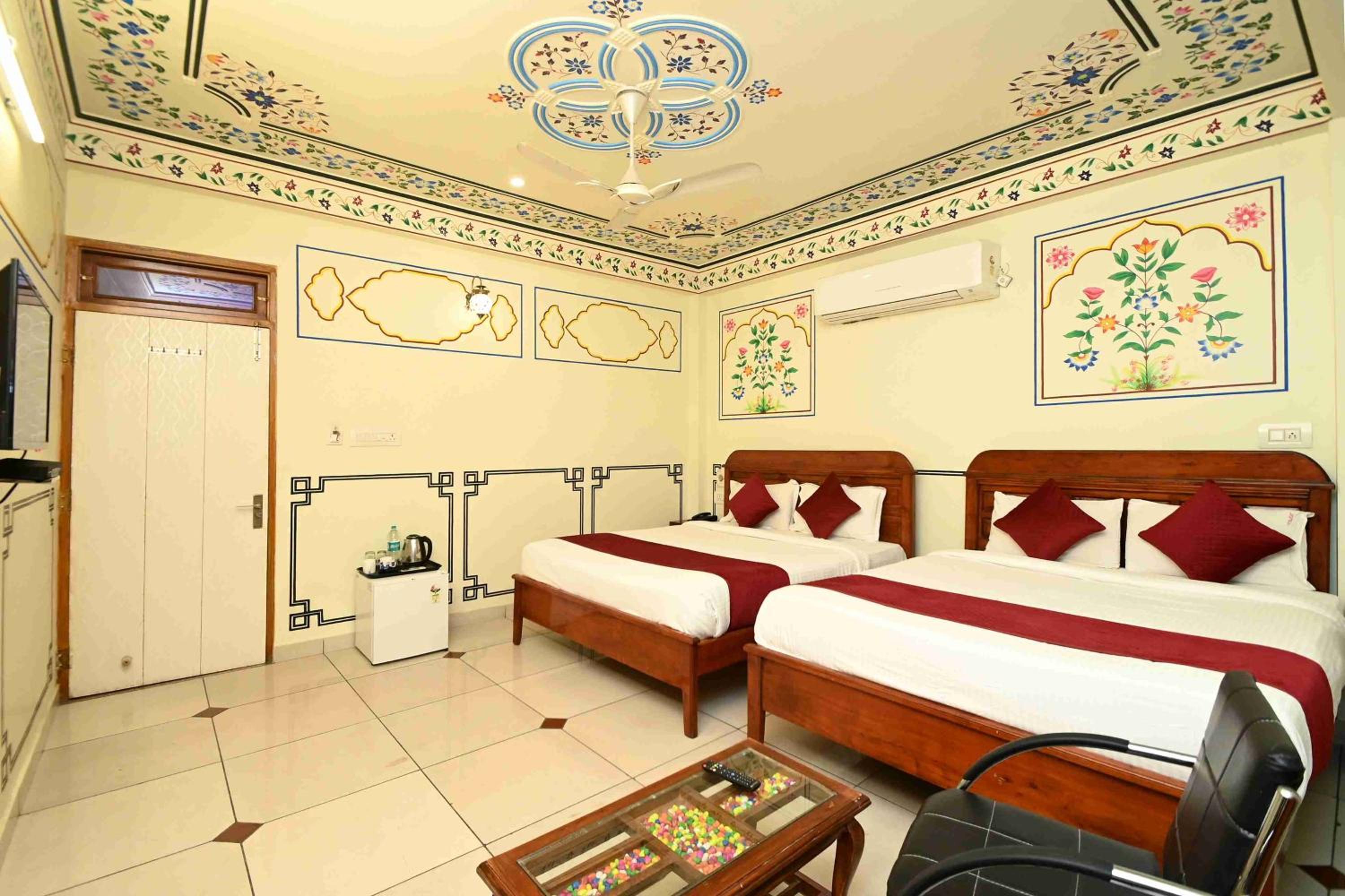 Family Suite - Photo 21