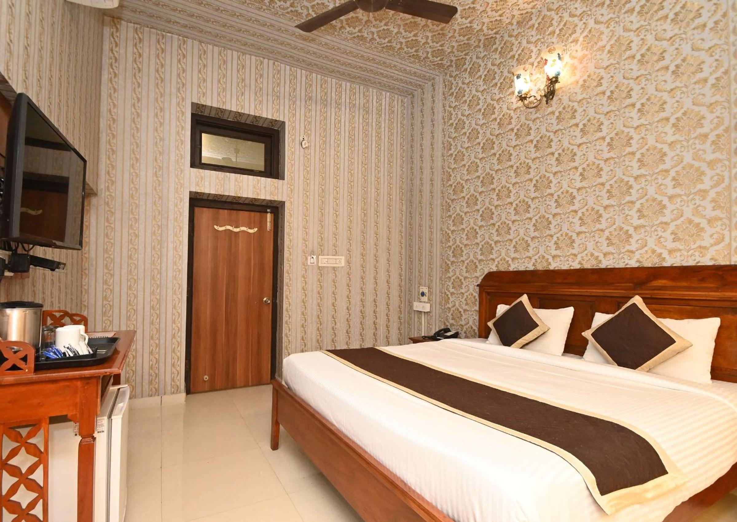 Superior Double Room - Photo 4