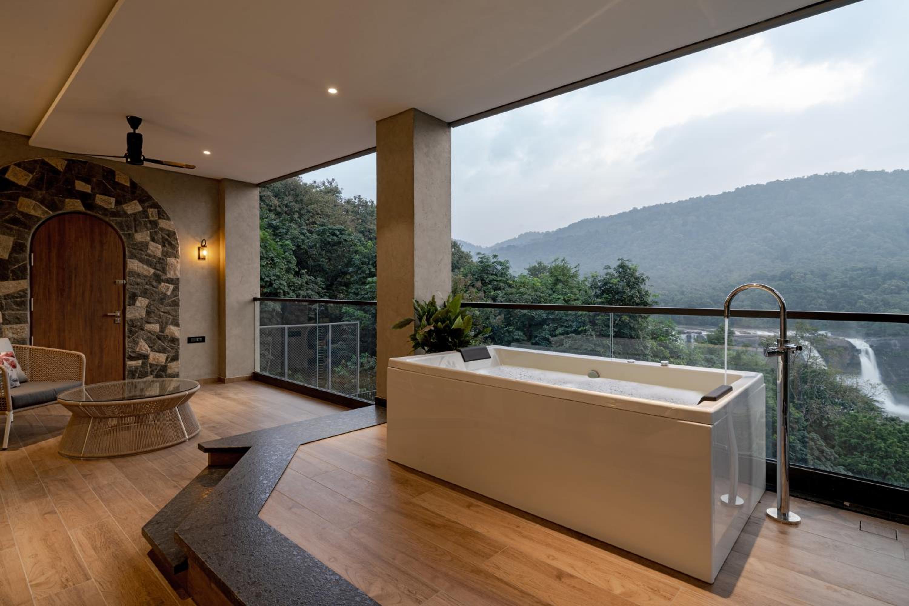 Flora Misty Suite  photo 2