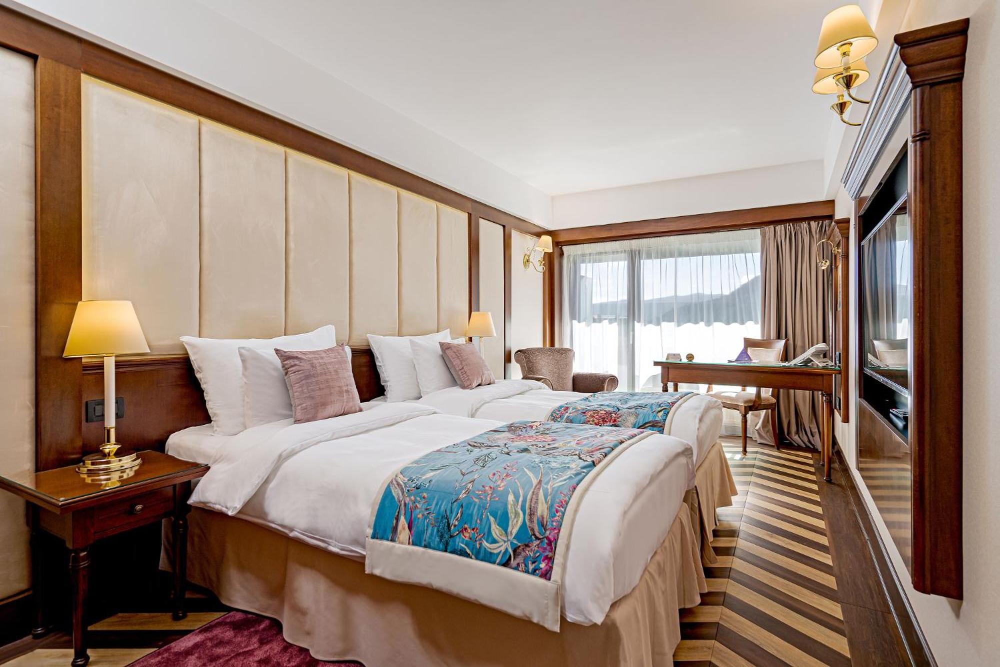 Standard Double Room - North View with Balcony & Spa access - Photo 14