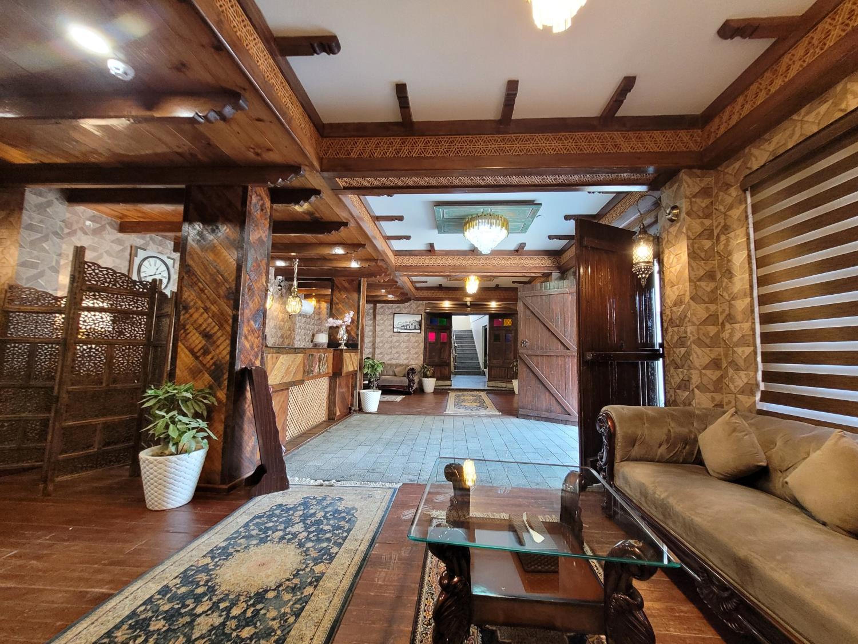Deluxe Room - Photo 4