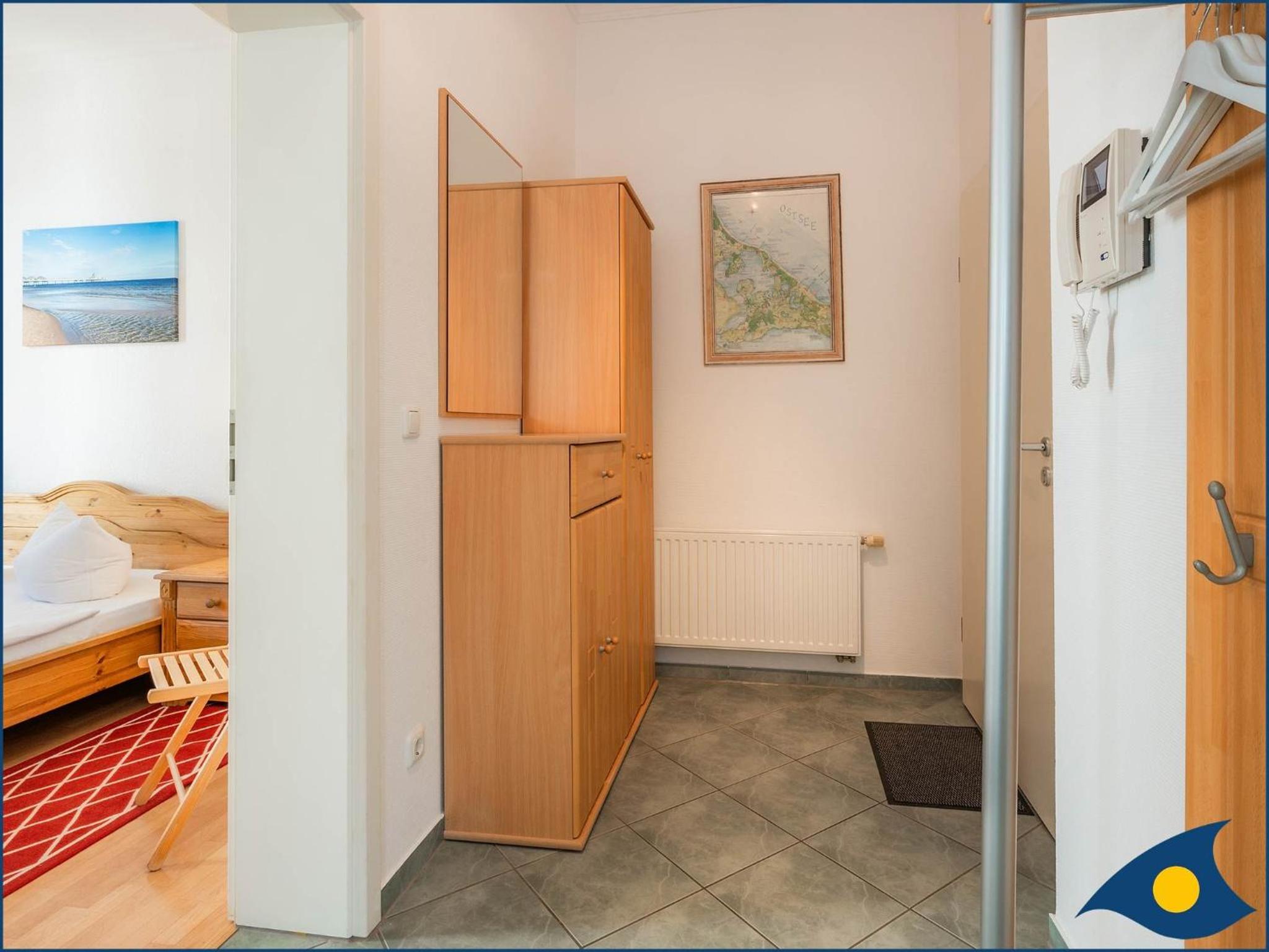 One-Bedroom Apartment with Balcony photo 1