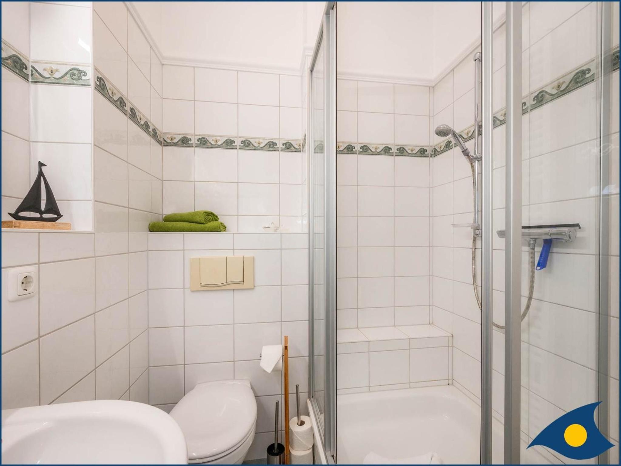 One-Bedroom Apartment with Balcony photo 2