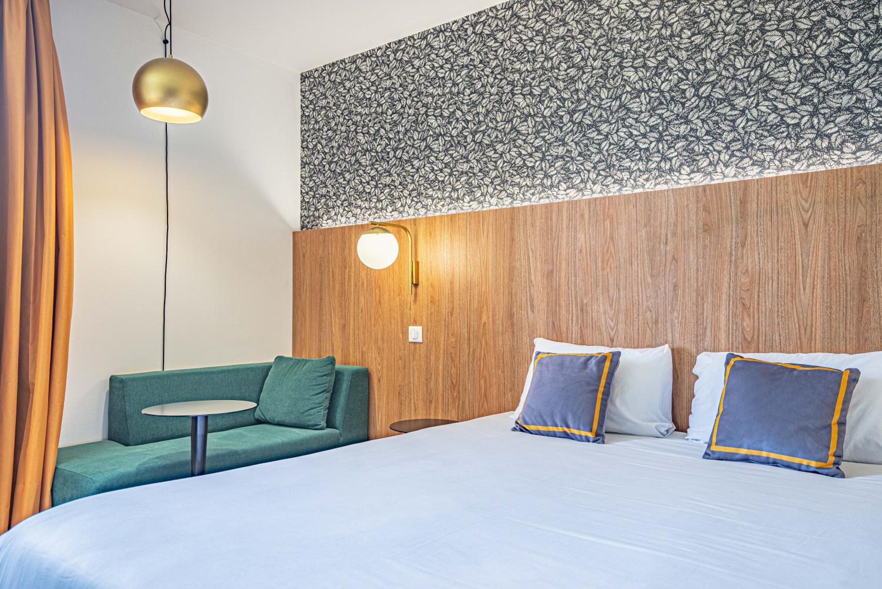 Double Room - Photo 13