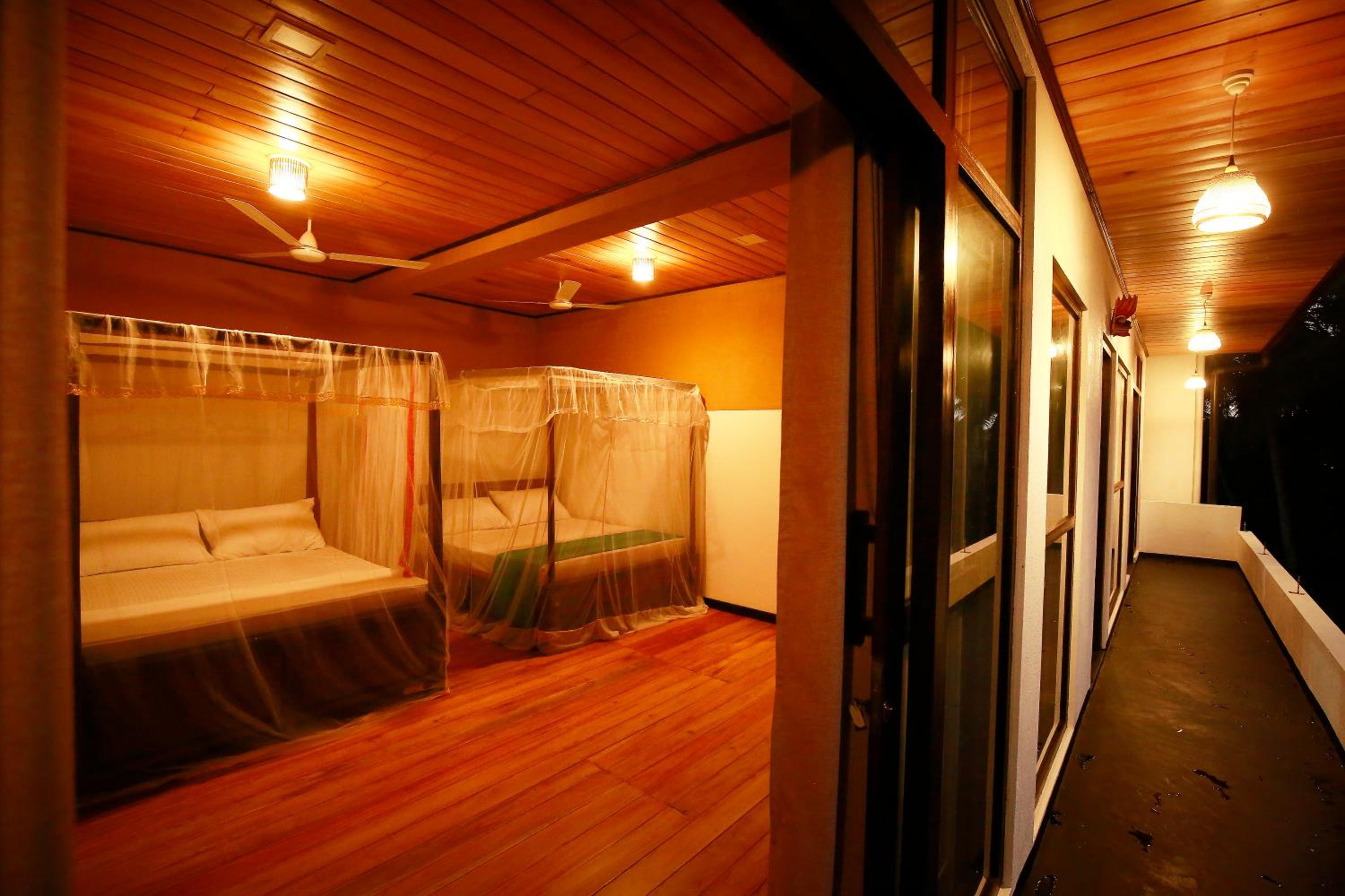 Family Room with Balcony photo 1