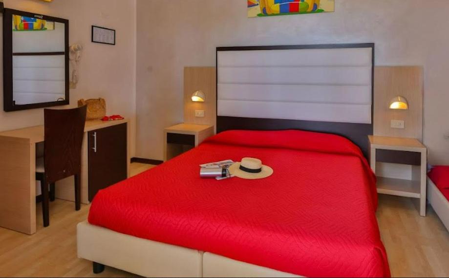 Triple Room - Photo 1