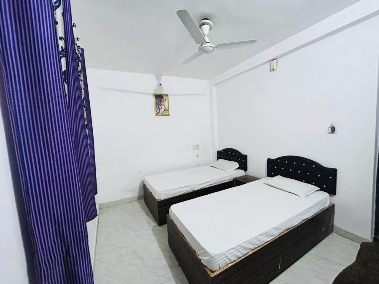 Budget Double Room - Photo 6