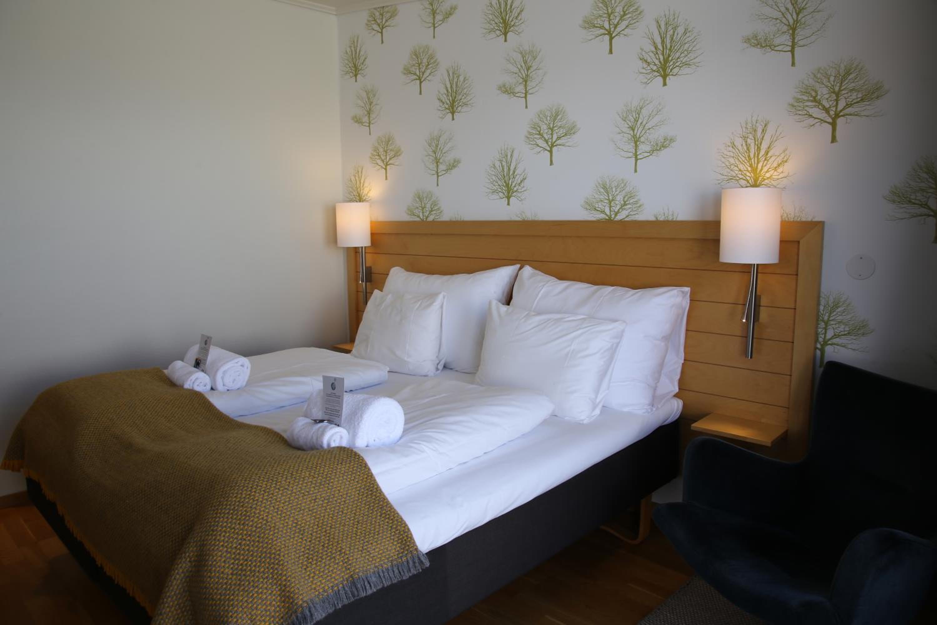 Superior King Room with Balcony and Sea View - Non-Smoking - Photo 3