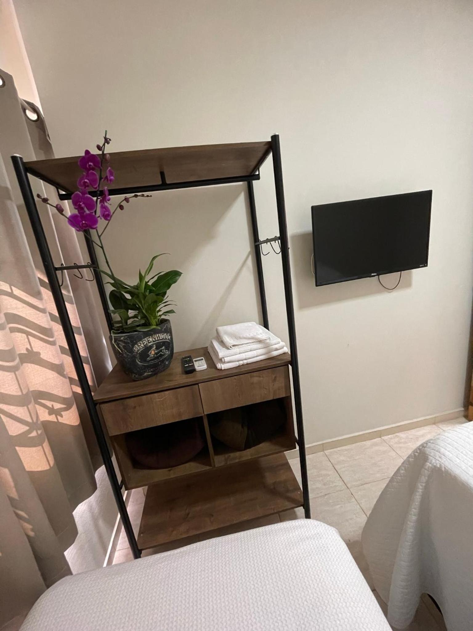 Classic Quadruple Room photo 2
