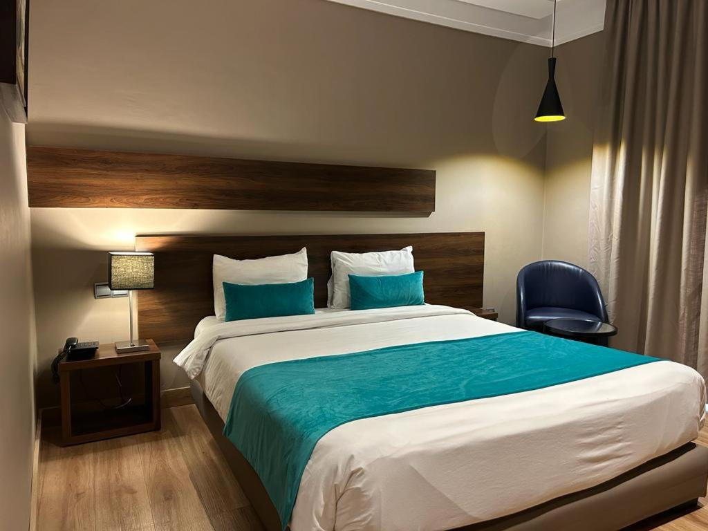 Superior Deluxe Double or Twin Room  photo 1