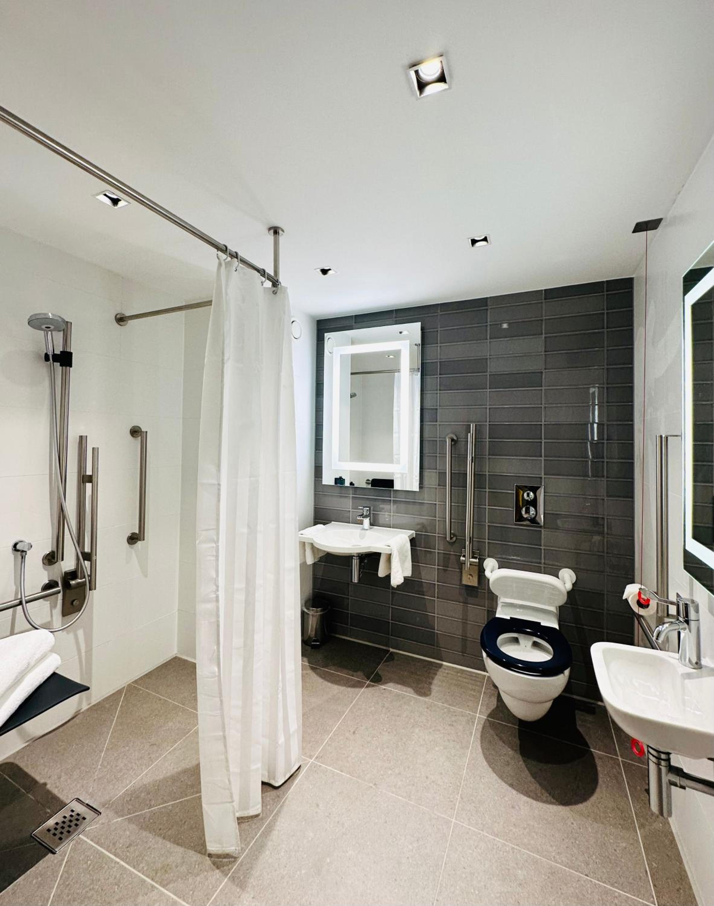 Deluxe Double Room - Photo 4