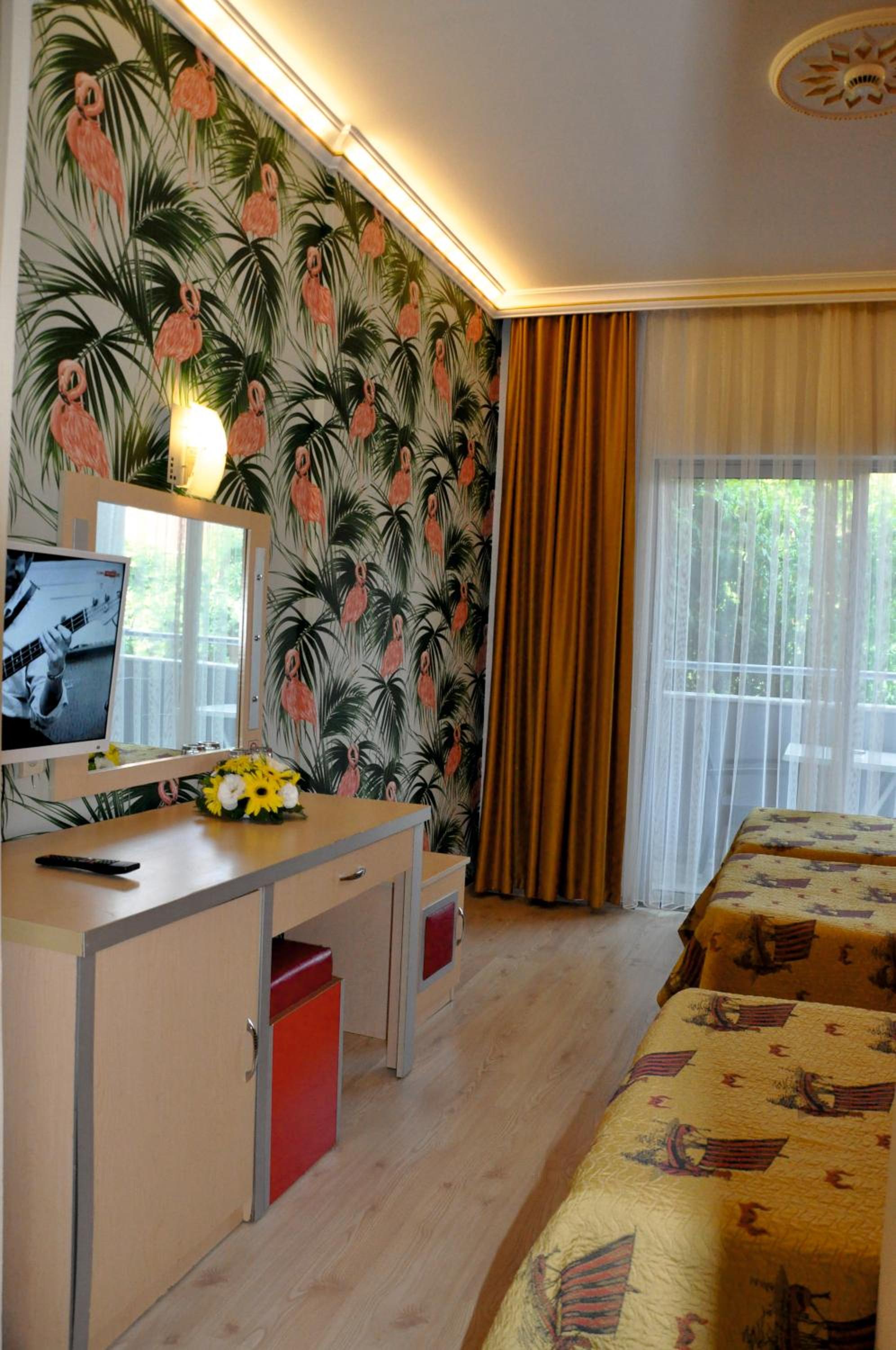 Twin Room With Garden View