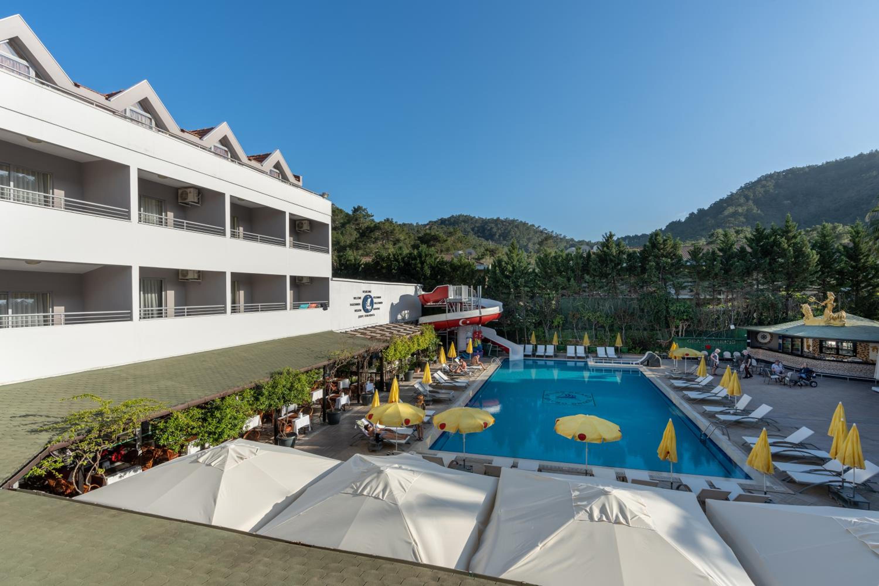 Single Room With Balcony