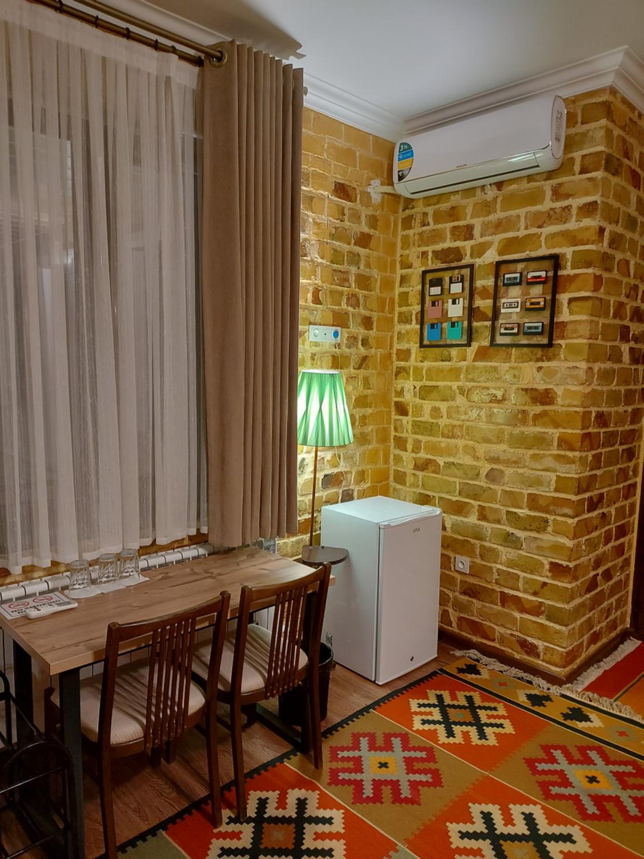 Family Room - Photo 12