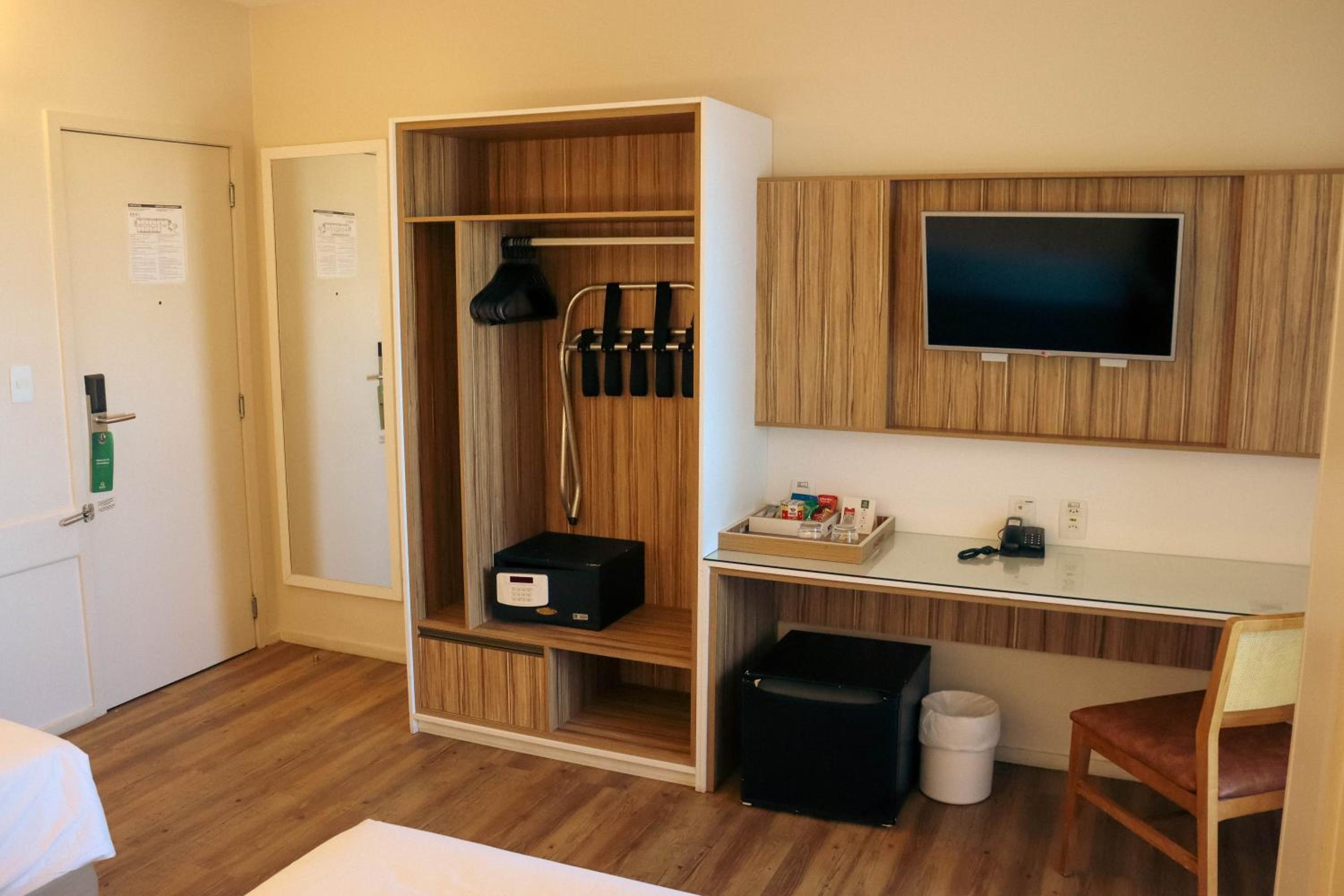 Superior Twin Room - Photo 5
