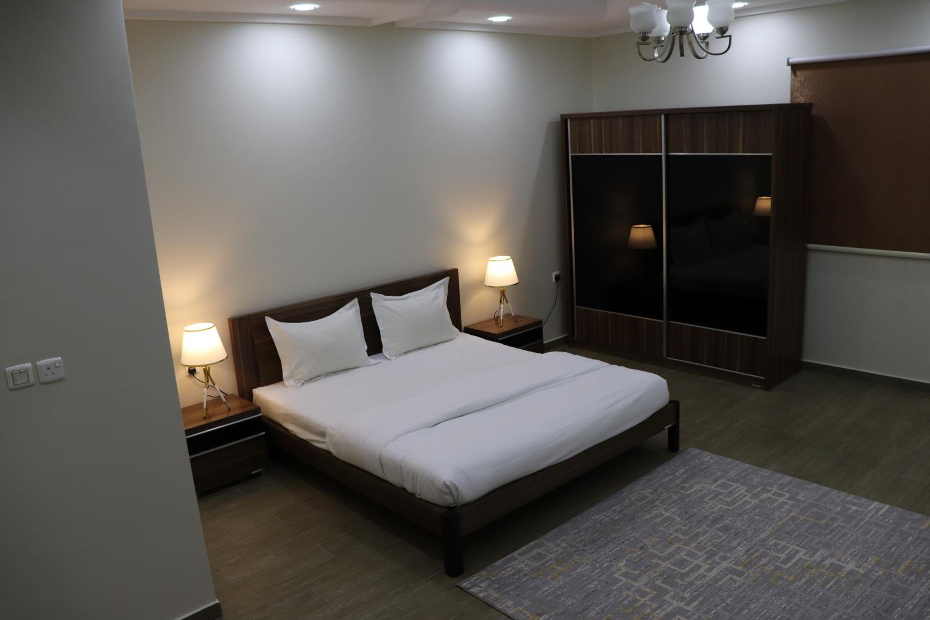 One-Bedroom Suite photo 3