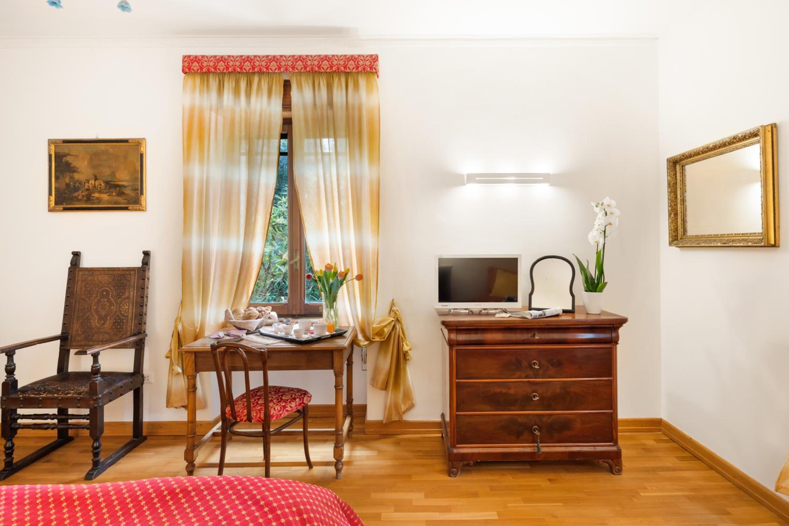 Superior Double Room - Photo 4