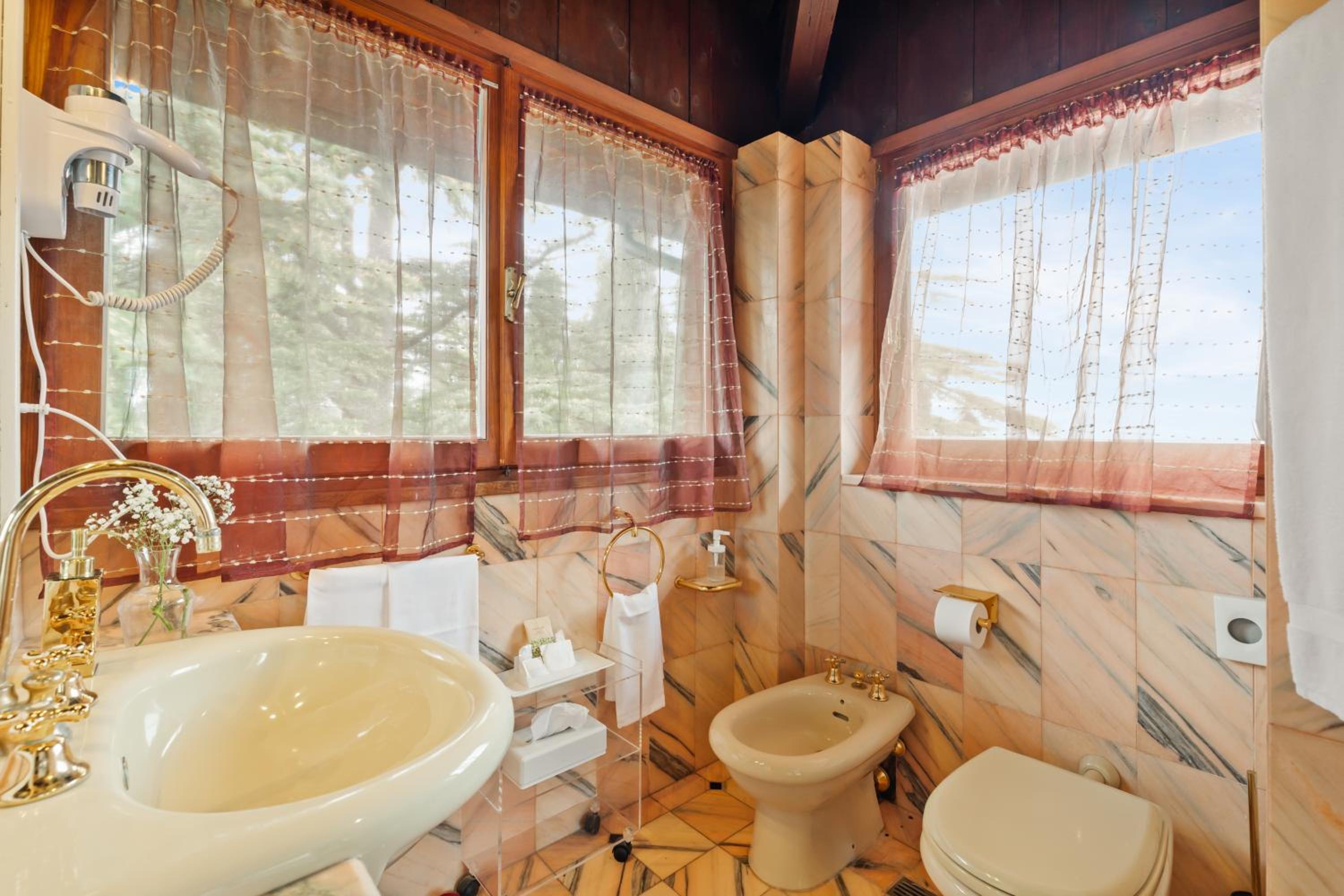 Superior Double Room - Photo 13