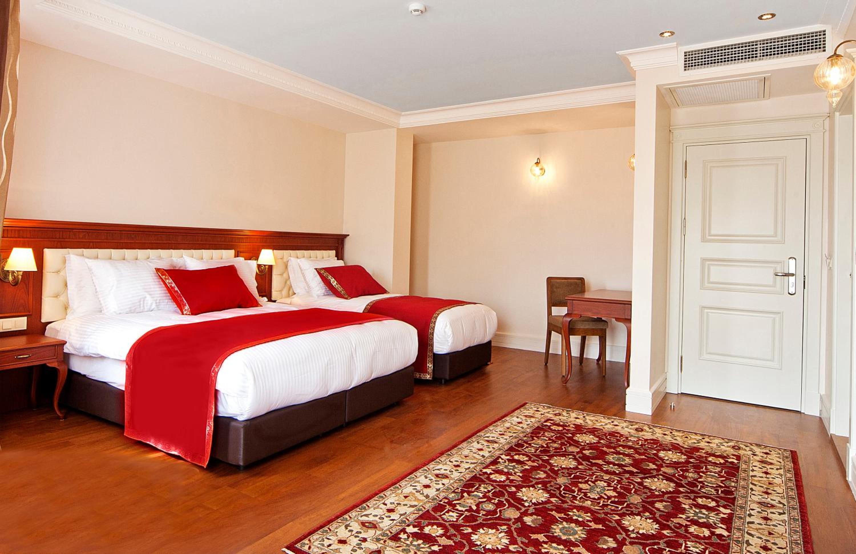 Superior Triple Room photo 1