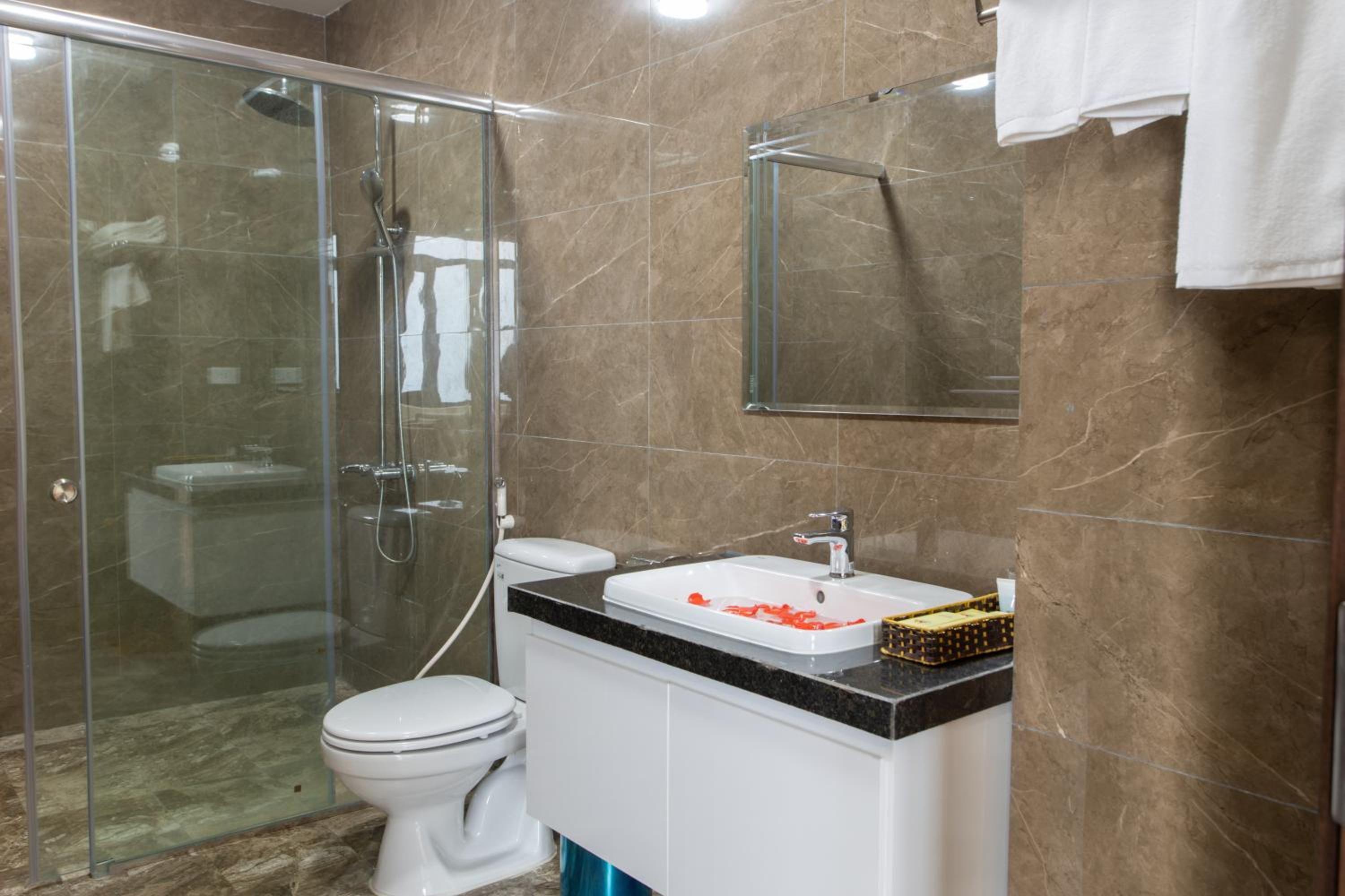 Deluxe Double or Twin Room with Mountain View - Photo 2