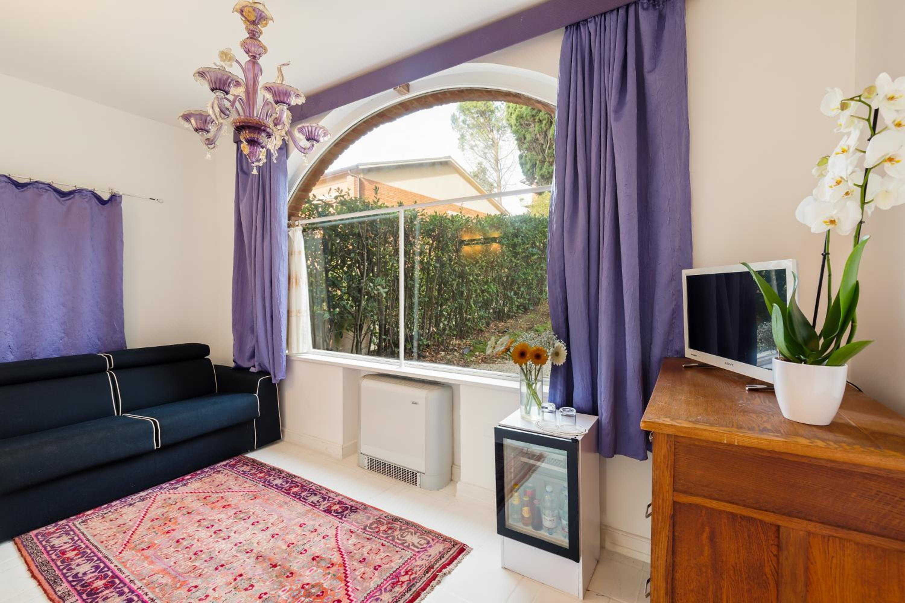 Family Room with Garden View photo 1