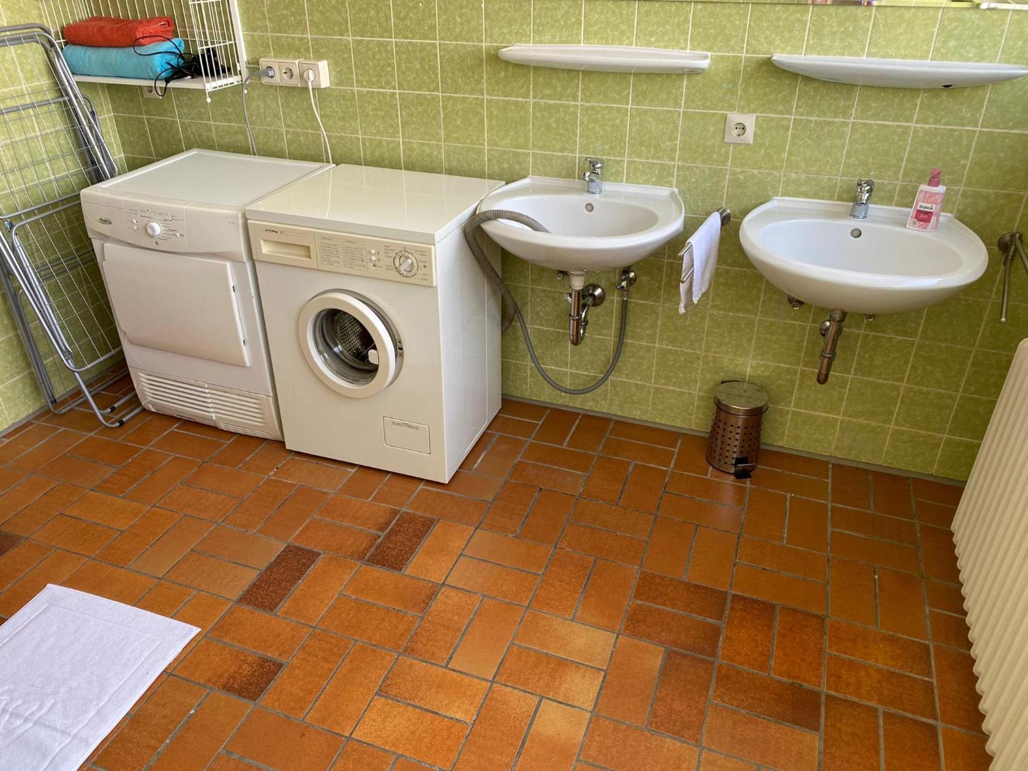 Single Room with Shared Shower and Toilet