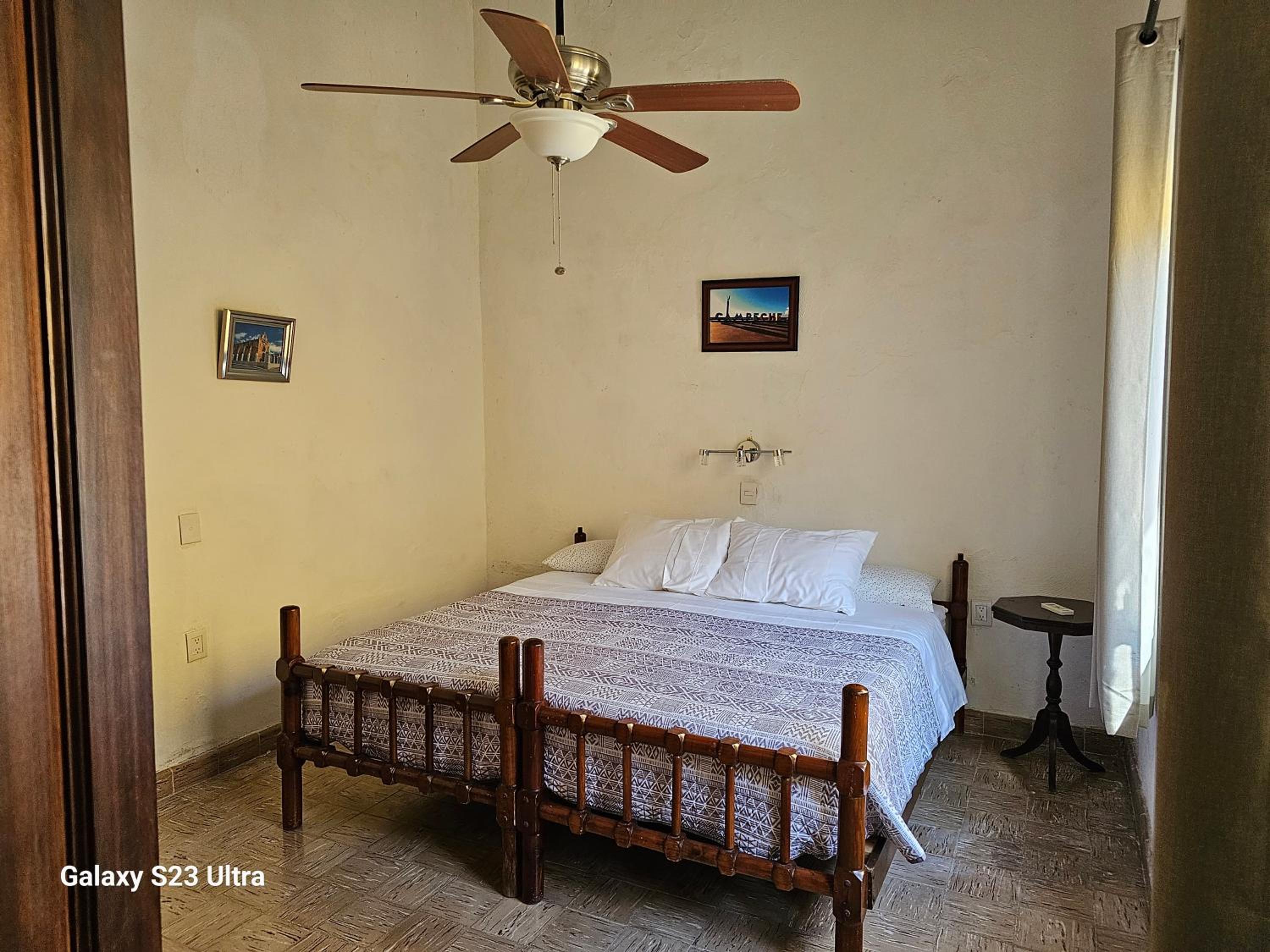 Two-Bedroom House - Photo 18