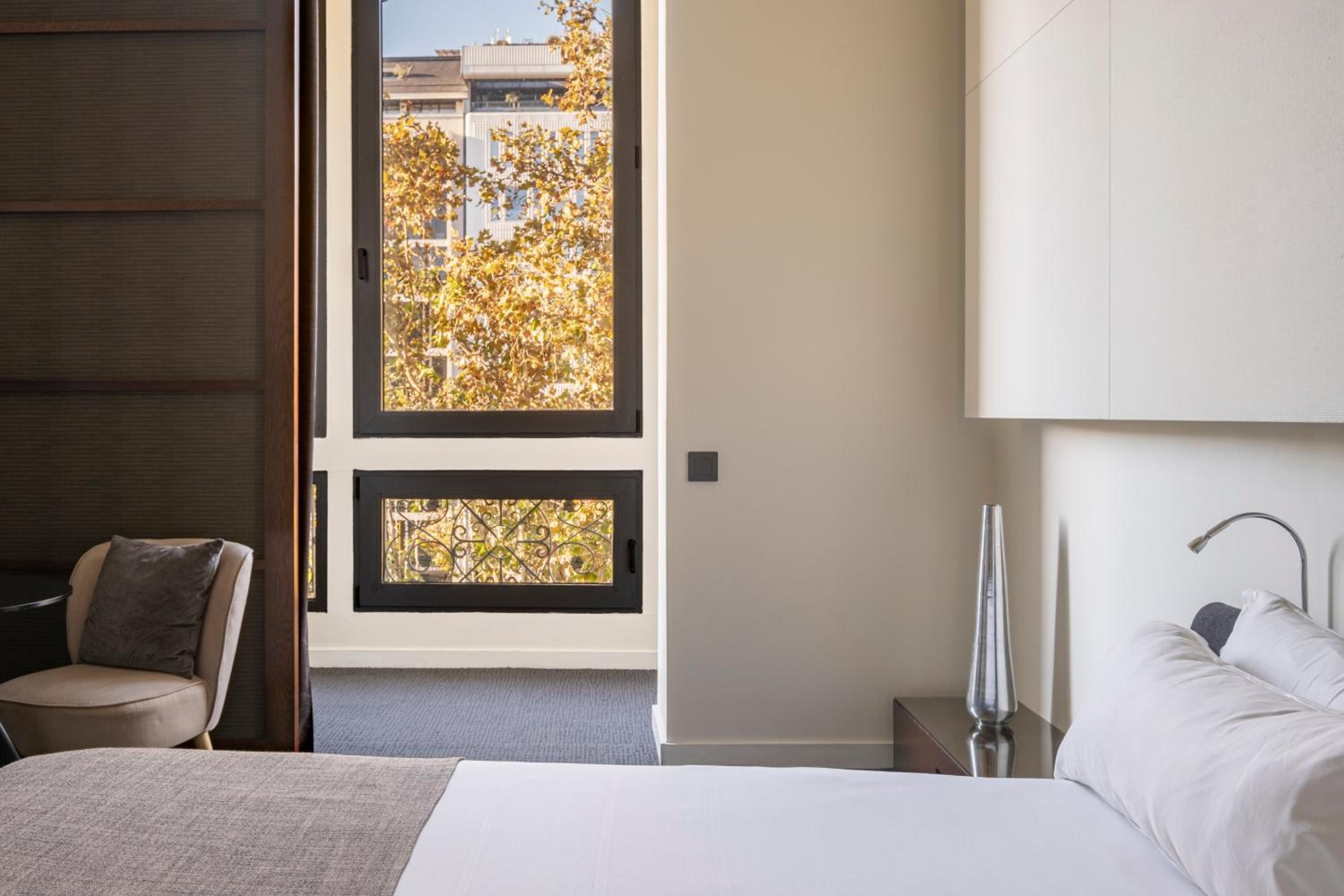 Deluxe Double or Twin Room photo 3