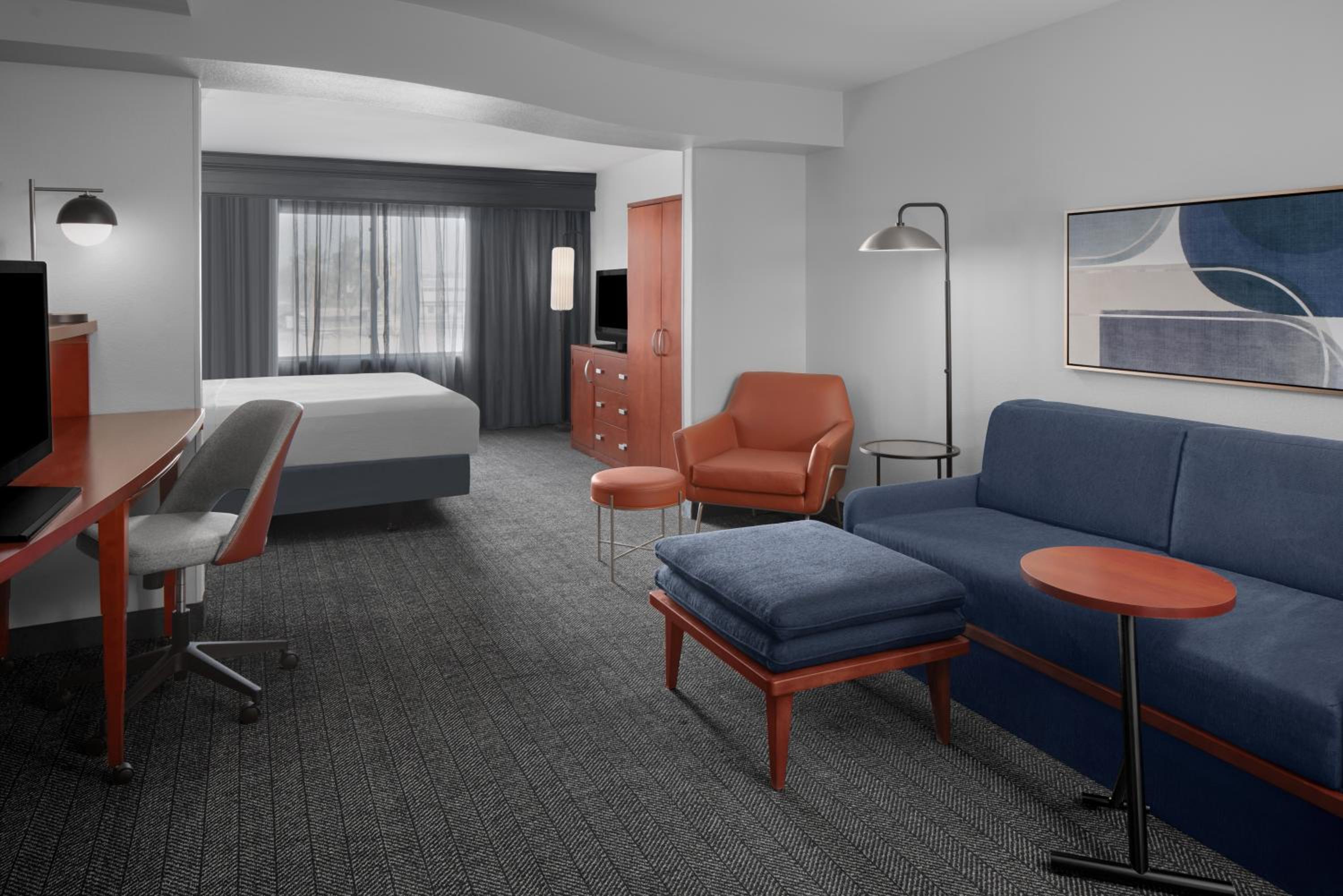 Extended King Suite, 1 Bedroom Executive Suite photo 1