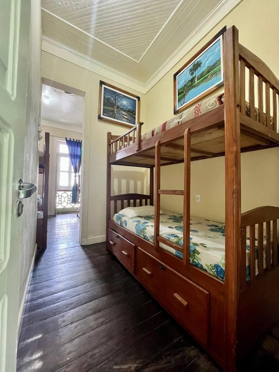 Bed in 8-Bed Mixed Dormitory Room photo 3