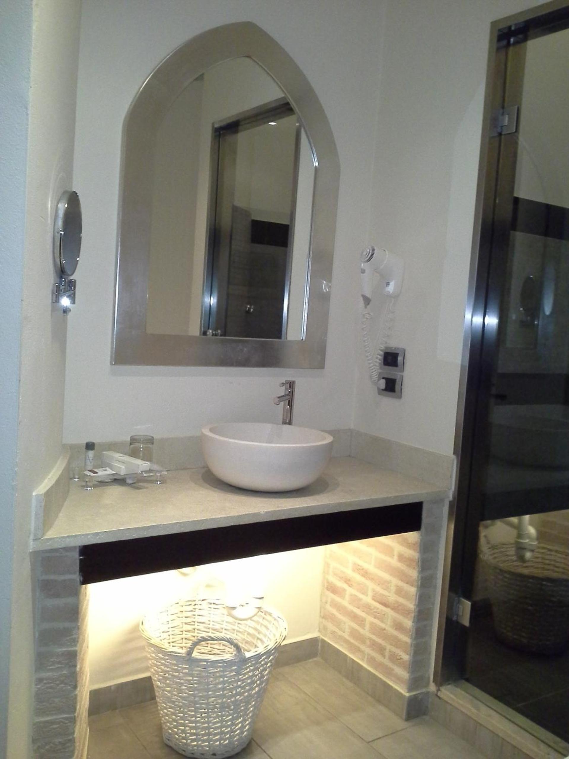 Classic Double Room - Photo 3