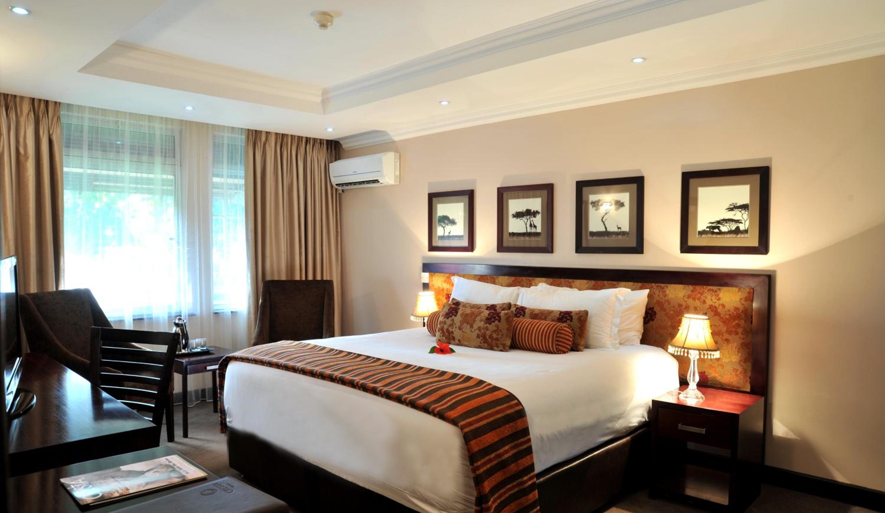 Presidential Suite photo 1