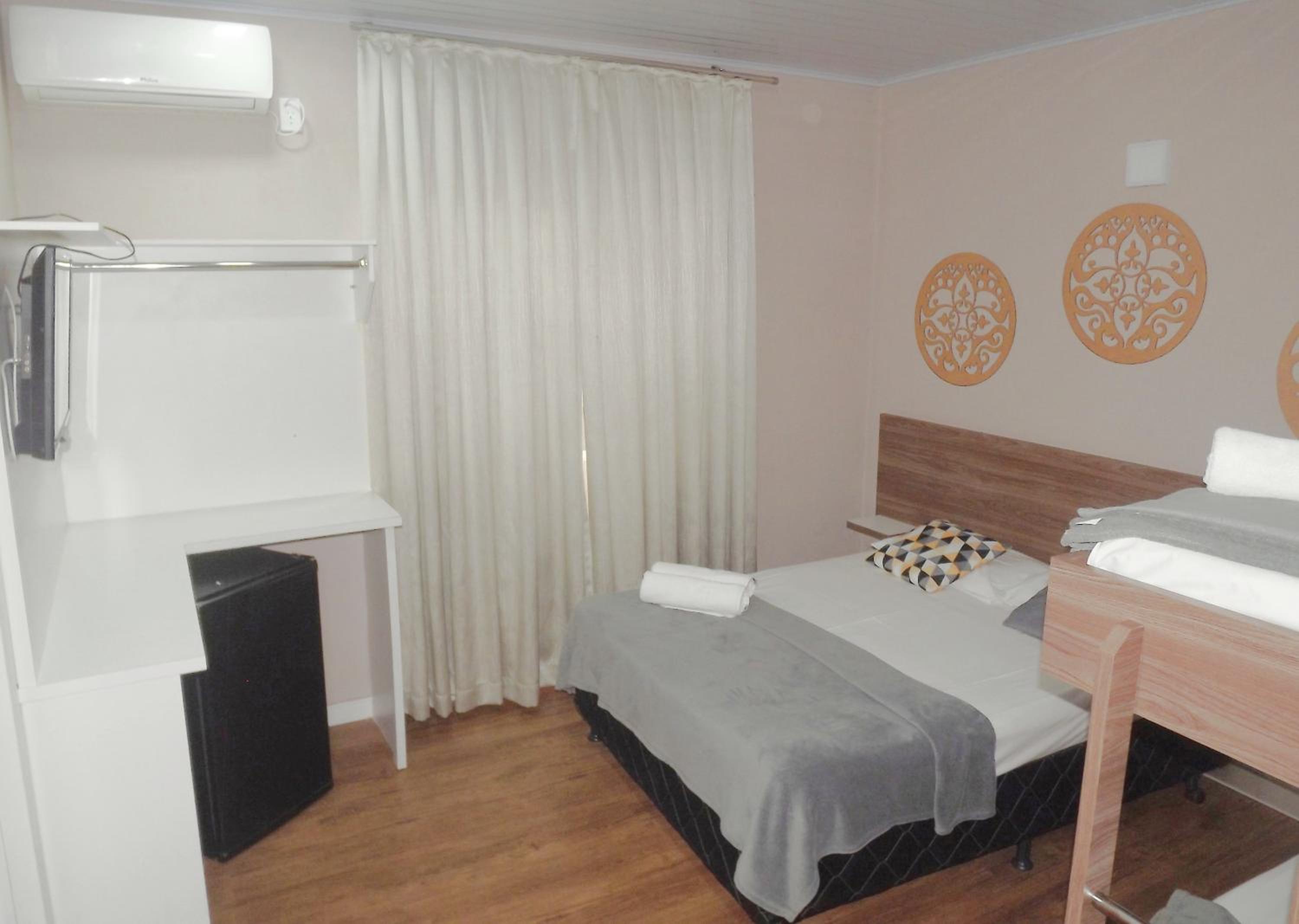 Quadruple Room - Photo 2