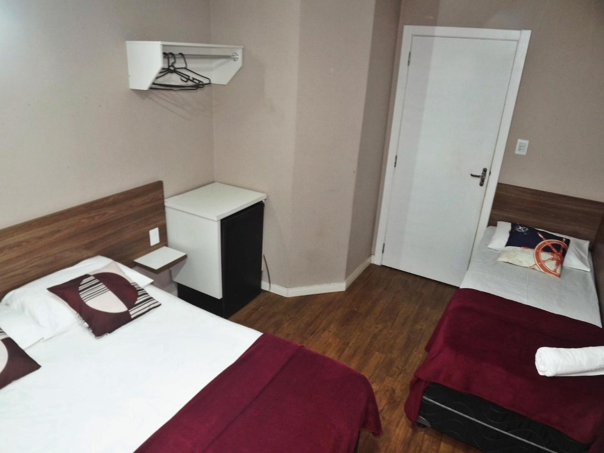 Classic Triple Room - Photo 5