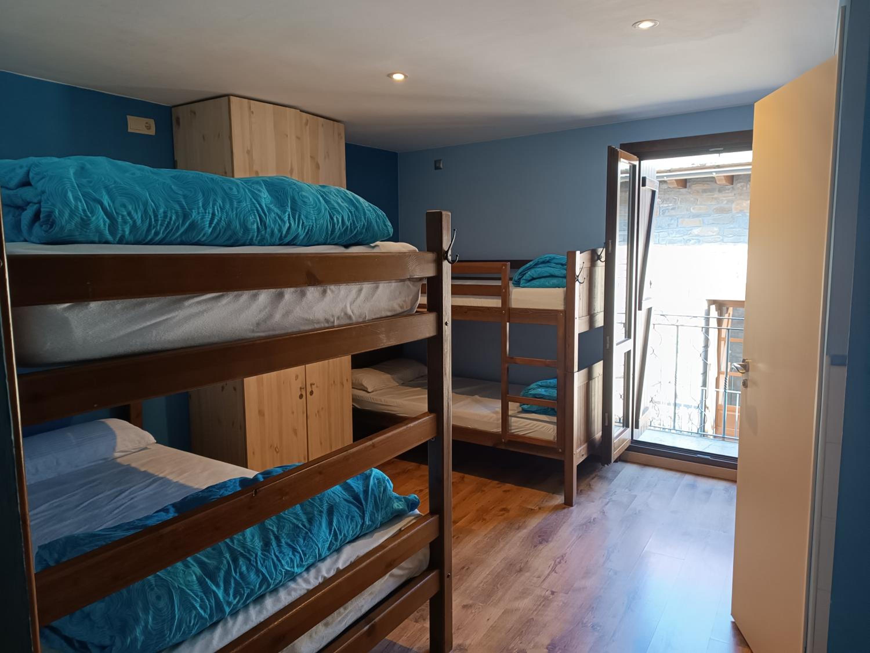 Habitación familiar con baño privado